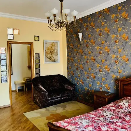 Apartment Center Pushkinskaya Street
